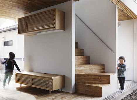 เป็นบ้านที่ไม่น่าอาบน้ำตอนกลางวัน Canopy House Designs: Home of Wakayama