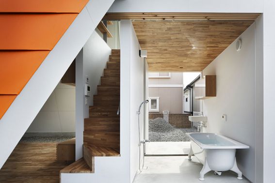 เป็นบ้านที่ไม่น่าอาบน้ำตอนกลางวัน Canopy House Designs: Home of Wakayama