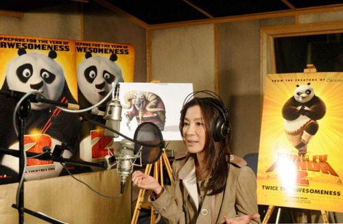 มิเชล โหย่ว Vs เเองเจลลิน่า โจลี่ 2นางพญาฮอลลี่วู๊ด 2 ฝั่งทวีป