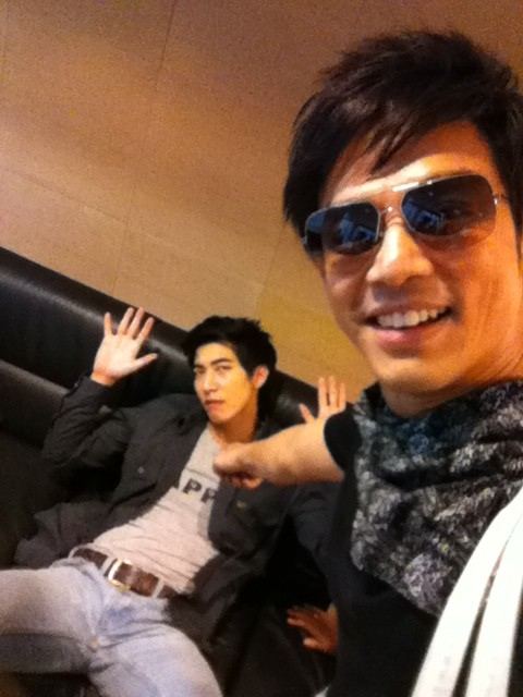 โตโน่ & เจ เจตริน @ งานแถลงข่าวคอนเสิร์ต เรวัต พุทธินันทน์ น้องร้องเพลงพี่ 15 ปี ที่คิดถึง