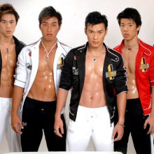 ผิวมันๆซีดสสสสจิง