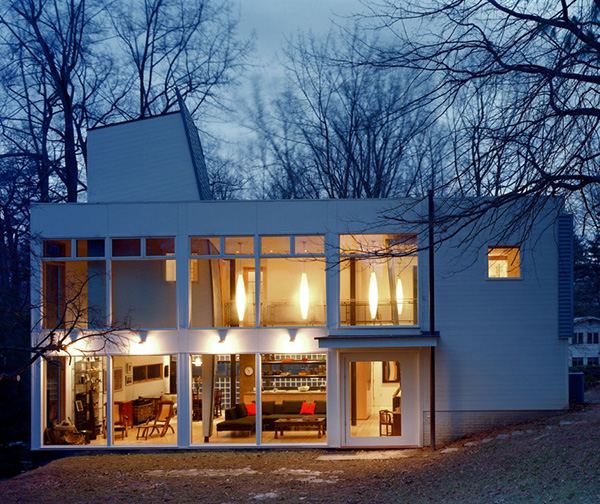 Contemporary Dwelling House Built on Logic