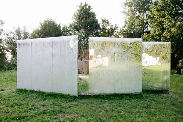 น่าสนใจ Outdoor Pavilion Design with Mirrors