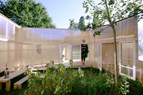 น่าสนใจ Outdoor Pavilion Design with Mirrors