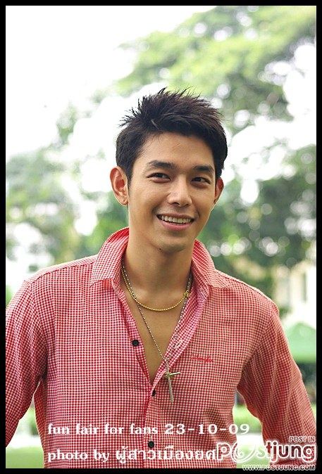 อาร์ต สุภาพบรุษสะลึมสะลือ