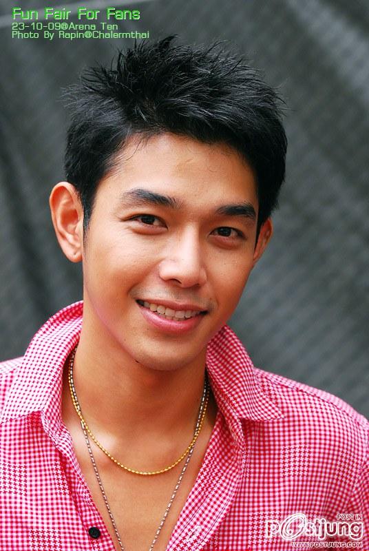 อาร์ต สุภาพบรุษสะลึมสะลือ