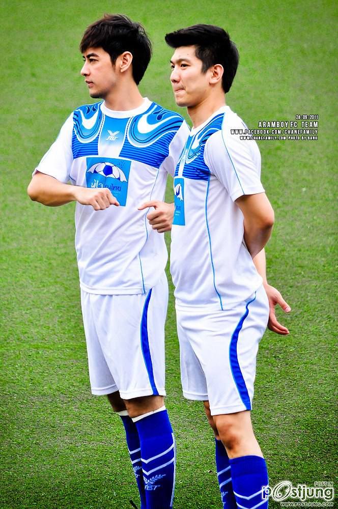 รวมพระเอกมาเจอกัน