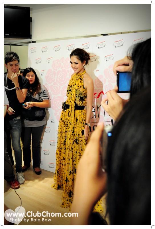 ชมพู่ อารยา กับรางวัลผู้หญิงทรงอิทธิพลแห่งปี (Fashion Icon)