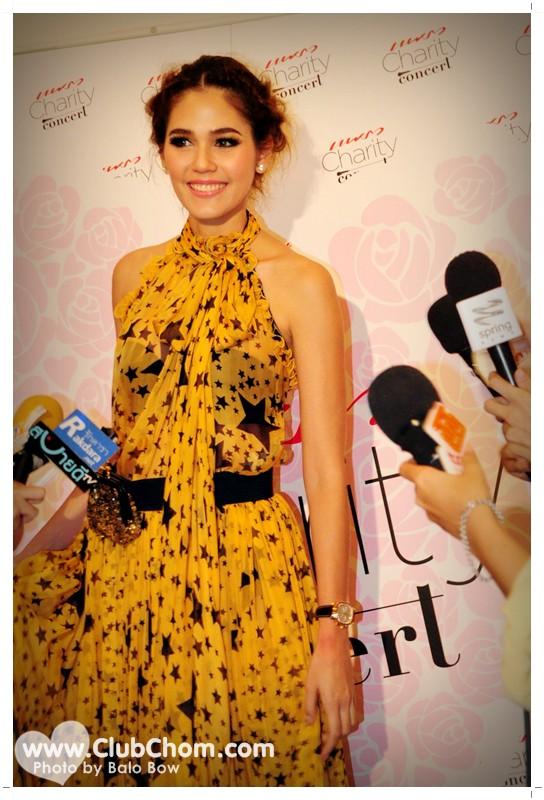 ชมพู่ อารยา กับรางวัลผู้หญิงทรงอิทธิพลแห่งปี (Fashion Icon)