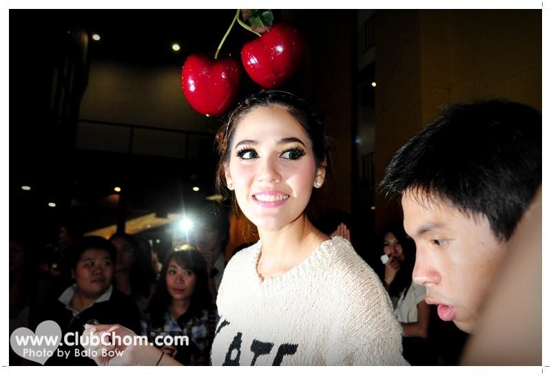 ชมพู่ อารยา กับรางวัลผู้หญิงทรงอิทธิพลแห่งปี (Fashion Icon)