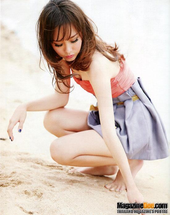 เต้ย-จรินทร์พร @ IN vol. 7 no. 158 October 2011