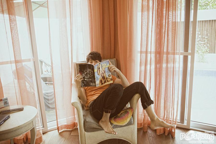 Song Joong Ki @ VOGUE GIRL Korea Magazine August 2011