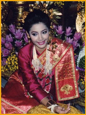 ร่านดอกงิ้ว