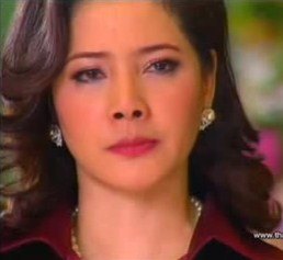 เลื่อมพรายลายรัก