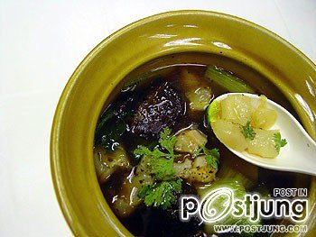 ไก่ตุ๋นยาจีน