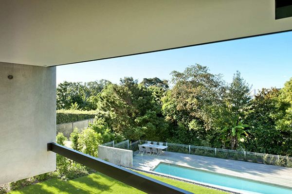 Precast Concrete Walls House in New Zealand