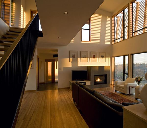 Bungalow Style House by Architect Randy Bens