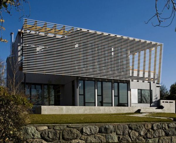 Bungalow Style House by Architect Randy Bens