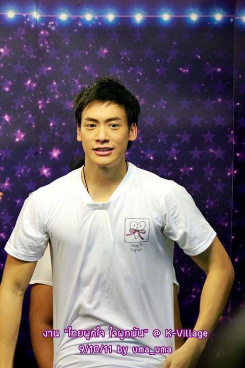 Bie  งานไทยผูกใจ ใจผูกพันธ์ @K-Village