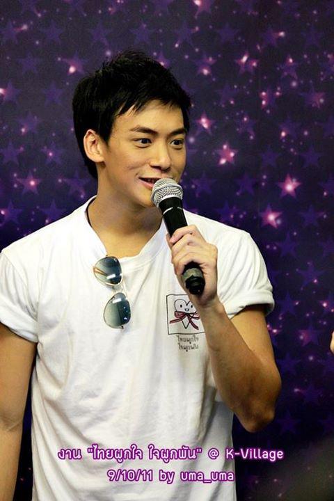 Bie  งานไทยผูกใจ ใจผูกพันธ์ @K-Village