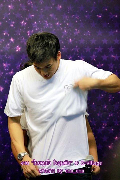 Bie  งานไทยผูกใจ ใจผูกพันธ์ @K-Village