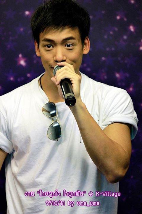 Bie  งานไทยผูกใจ ใจผูกพันธ์ @K-Village