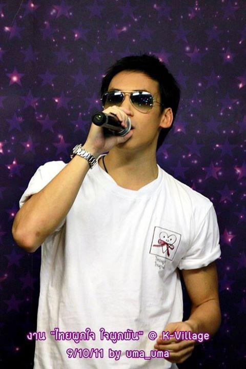 Bie  งานไทยผูกใจ ใจผูกพันธ์ @K-Village