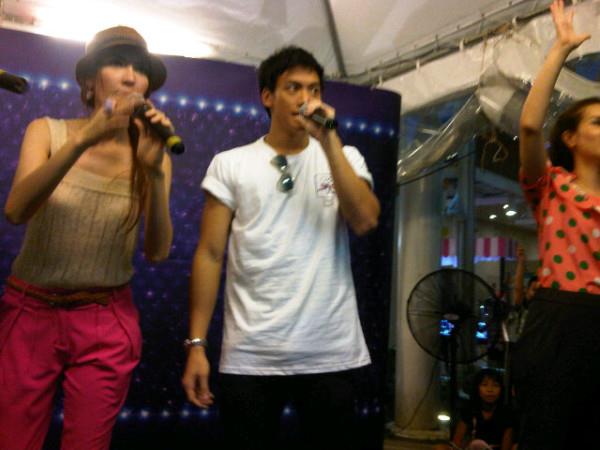 Bie  งานไทยผูกใจ ใจผูกพันธ์ @K-Village