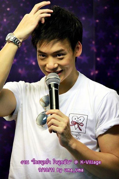 Bie  งานไทยผูกใจ ใจผูกพันธ์ @K-Village