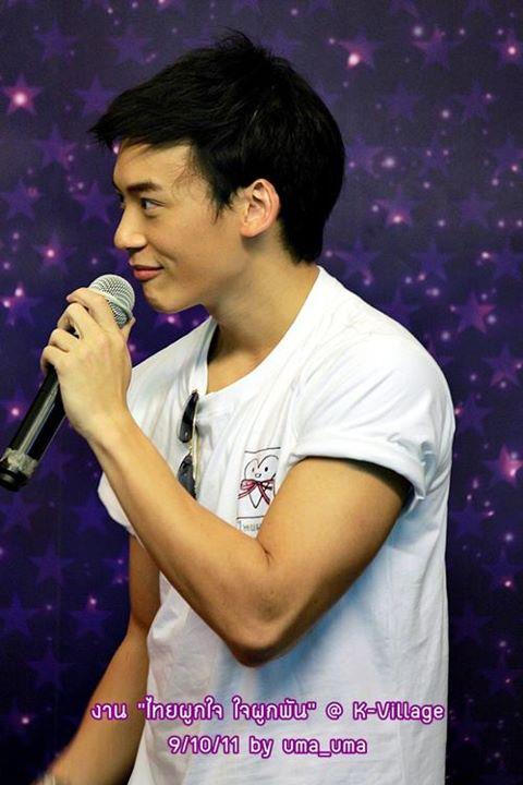 Bie  งานไทยผูกใจ ใจผูกพันธ์ @K-Village