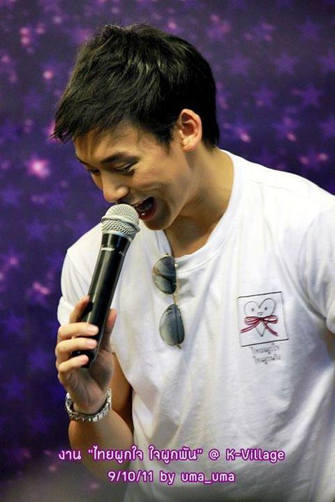 Bie  งานไทยผูกใจ ใจผูกพันธ์ @K-Village