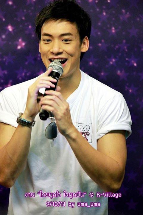 Bie  งานไทยผูกใจ ใจผูกพันธ์ @K-Village