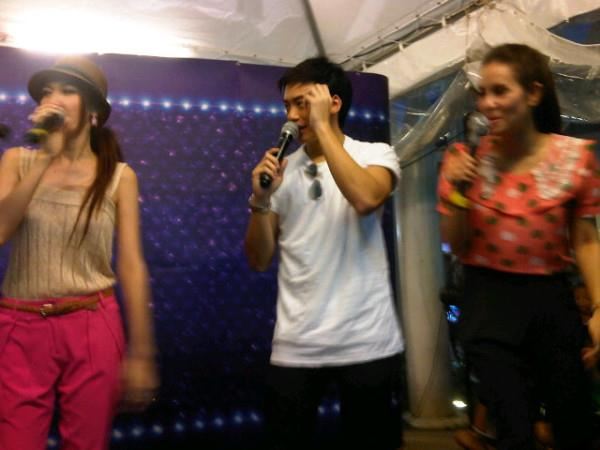 Bie  งานไทยผูกใจ ใจผูกพันธ์ @K-Village