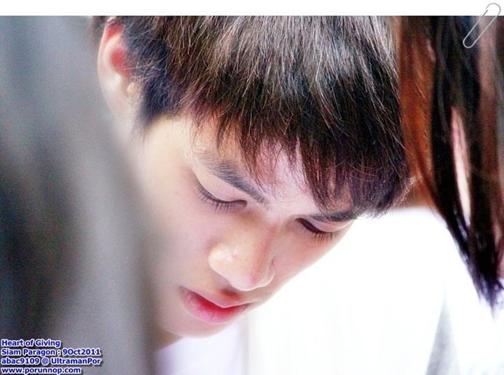 ปอ [AF7] @ งานปันน้ำใจ สู้ภัยน้ำท่วม