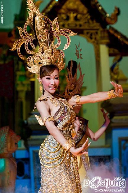 เอาชุดนางโชว์ สวยๆๆมาฝาก สาวๆๆสวยๆๆทั้งหลาย