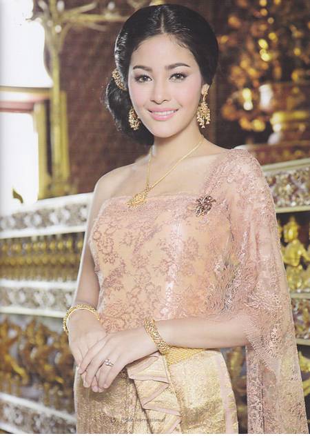 แฟชั่น ชุดไทยแต่งงาน สไตล์สวยหวาน