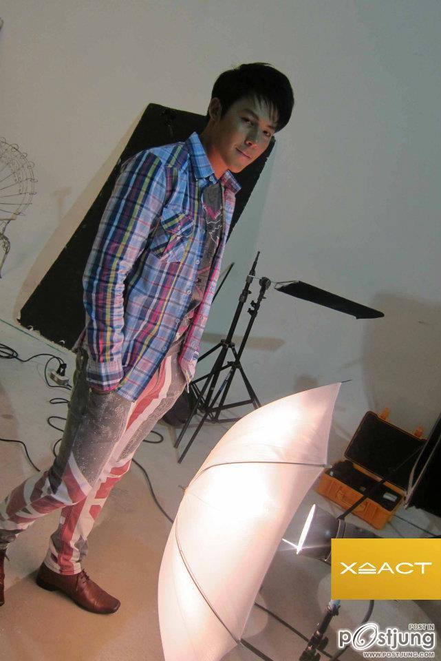 หมาก-ปริญ & แพนเค้ก เบื้องหลังแฟชั่น  XACT A/W 2011