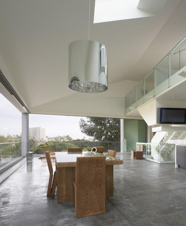 คำเดียว "ว้าว"Incredible House Design by Johnston Marklee