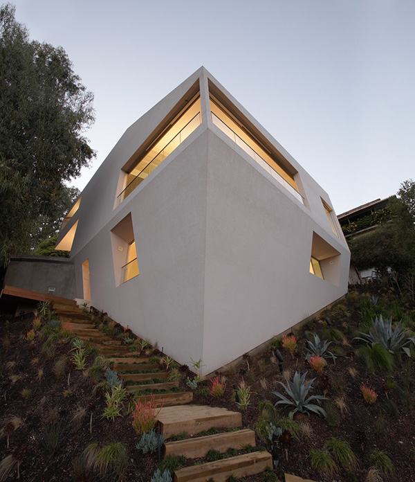 คำเดียว "ว้าว"Incredible House Design by Johnston Marklee