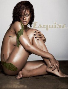 Rihanna แรงซ์เปลือยกายลงนิตยสาร Esquire!