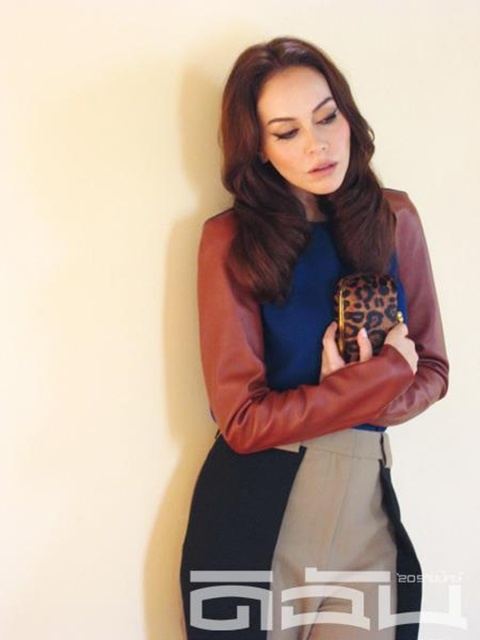 (เบี้องหลังถ่ายแบบ) นัท มีเรีย @ ดิฉัน no.831 October 2011