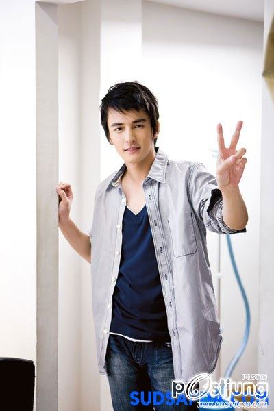หล่อน่ารักน่าจับน่า...2