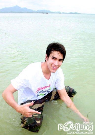 หล่อน่ารักน่าจับน่า...2