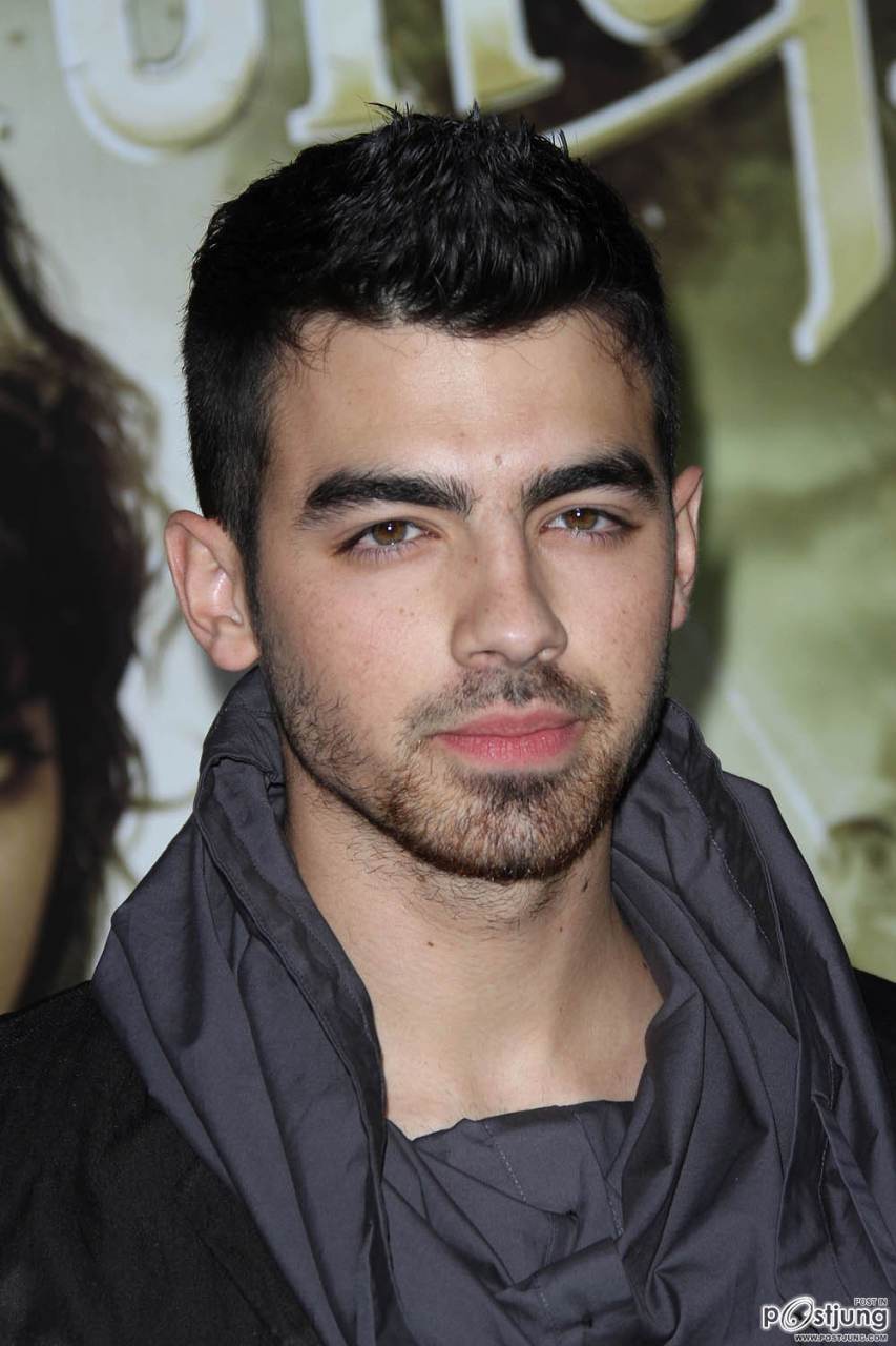 Joe Jonas พี่คนกลางชอบสุดๆๆ