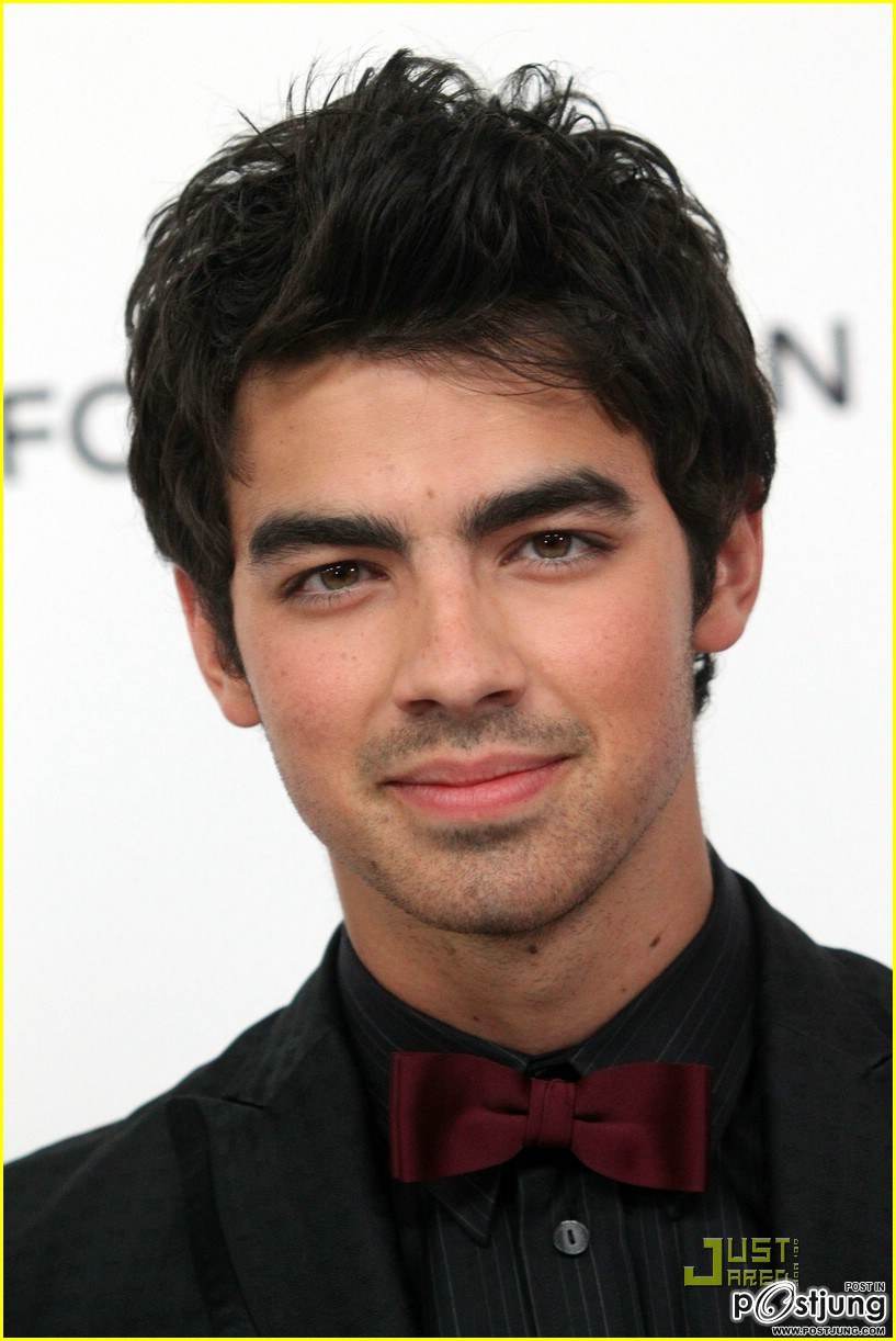 Joe Jonas พี่คนกลางชอบสุดๆๆ