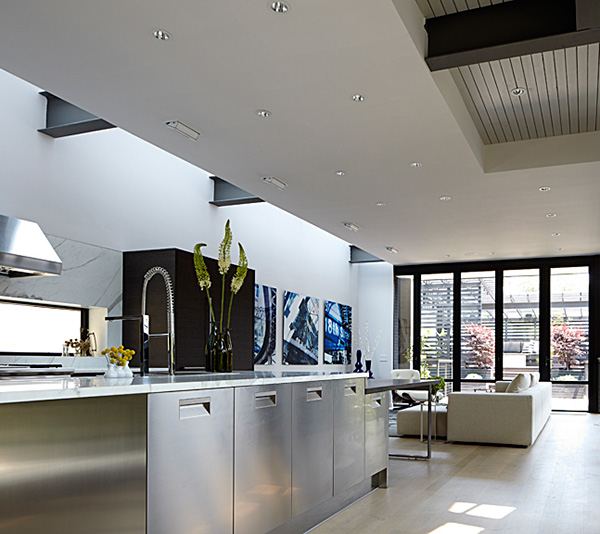 โล่งสบายดีจังChicago Modern House Design - amazing rooftop patio