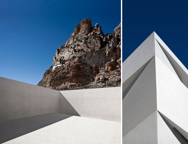 บันไดแอบลึกลับModern Spanish Architecture