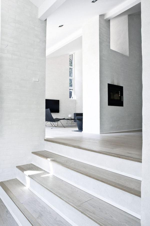 Light Color Architecture Makes the Old New Again