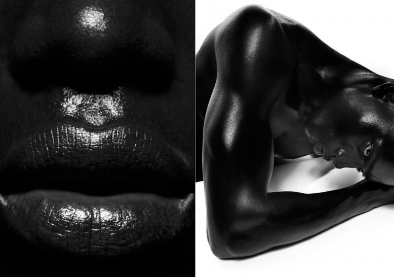 black model ดำมืดสนิท