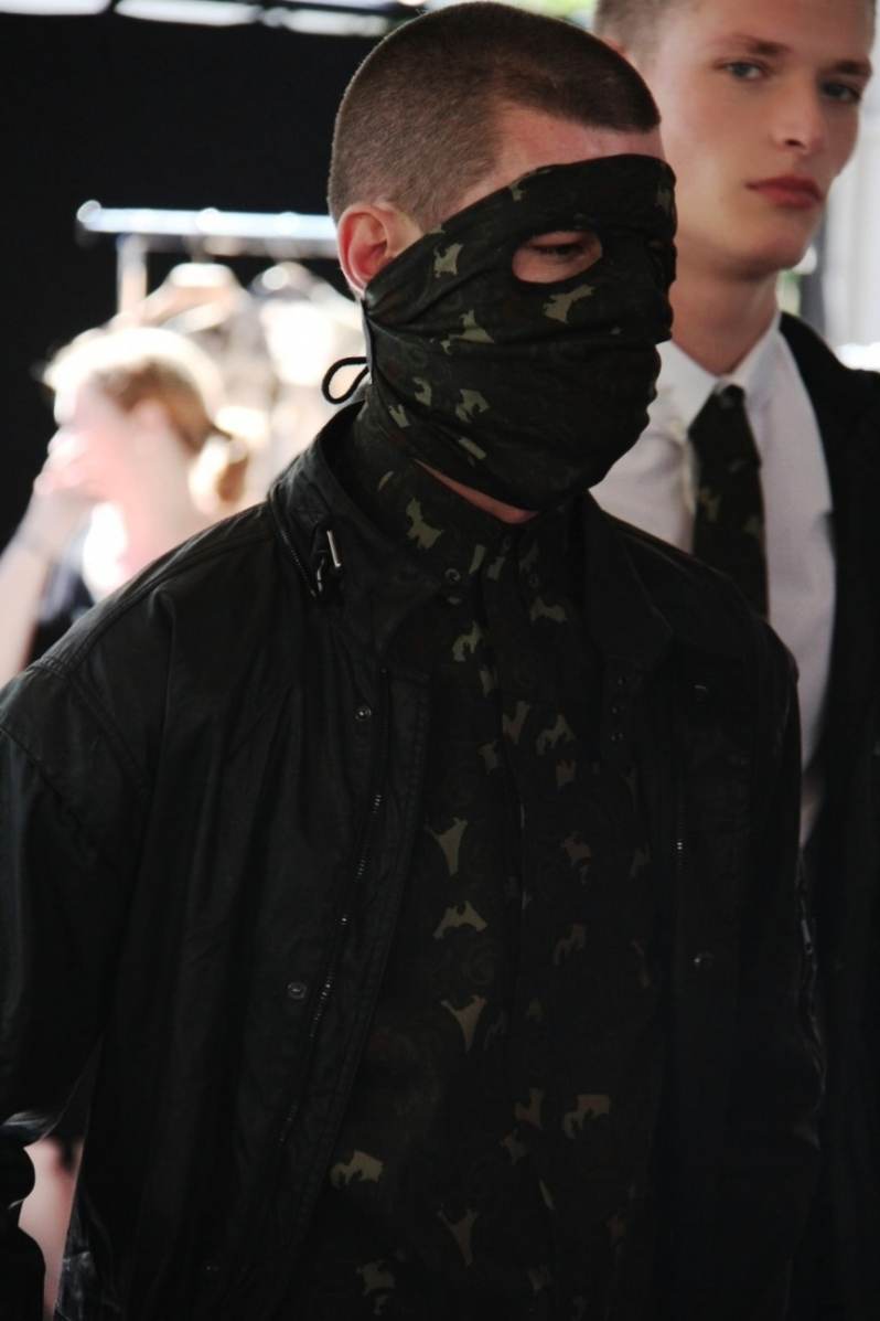 Qasimi Spring/Summer 2012 backstage